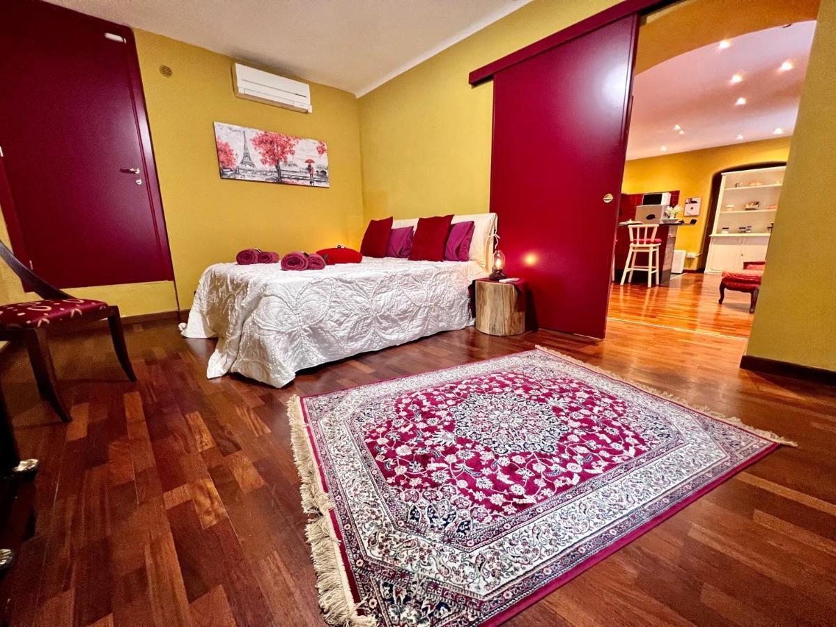 Ferienwohnung Loft Di Charme In Centro Genova Exterior foto